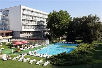 Balnea Grand 3* Piest'any